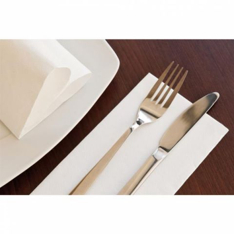 SERVILLETA DOBLADA BLANCA P&P CAJA 1800 UDS x